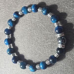 8mm Blue Tigereye and 10mm Hematite Beaded Bracelet.